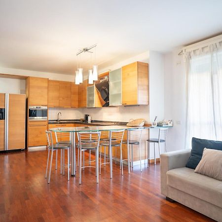 Large Well-Equipped Appartement Near Como Lake Lecco Exterior foto